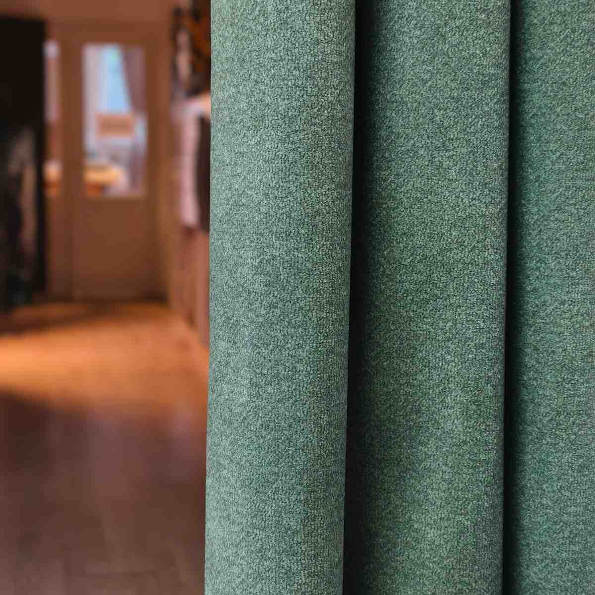 Cortina para separar espacios - Presentación de colores de Meva (3)