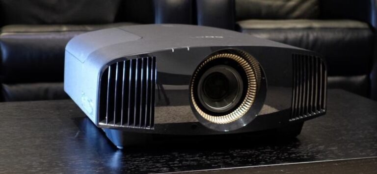 Revisión del proyector de cine en casa 3D Sony VPL-VW 570ES 4K